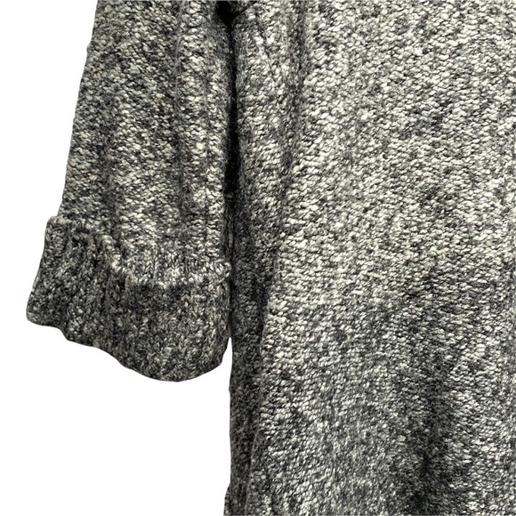 Kensie Boho 3/4 Sleeve Open Front Fringe Cardigan Gray Extra Small - Picture 6 of 8